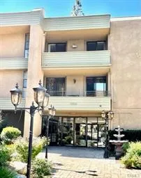 16866 Kingsbury Granada Hills, CA 91344
