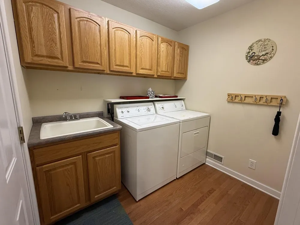 8980 Canyon Springs Court Canadian Lakes, MI 49346