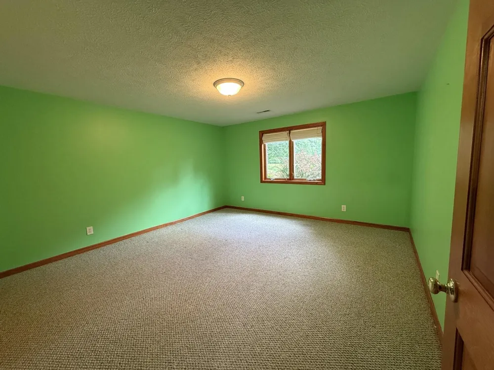 8980 Canyon Springs Court Canadian Lakes, MI 49346
