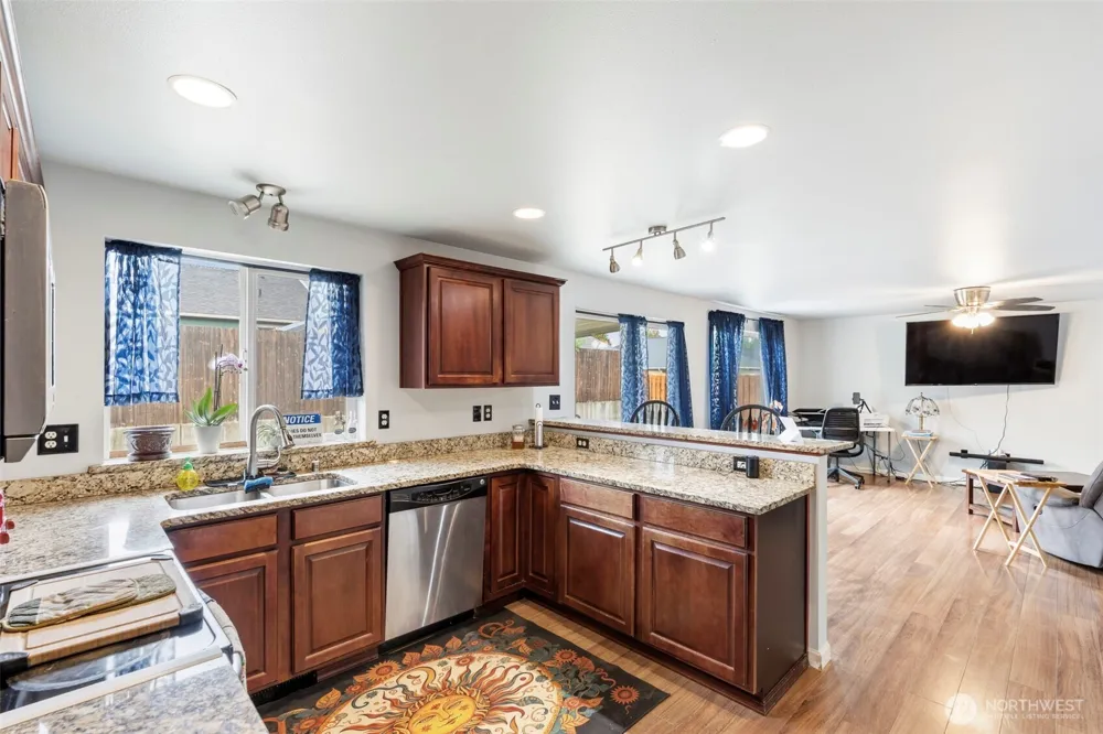 316 Camden Way Napavine, WA 98565