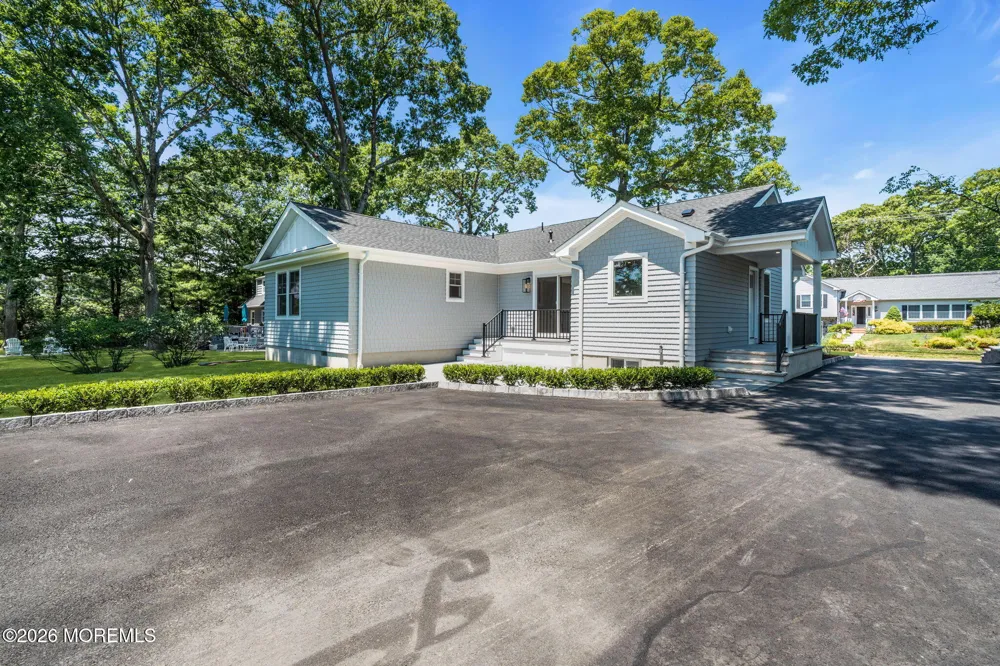 1207 Ocean Road Spring Lake, NJ 07762