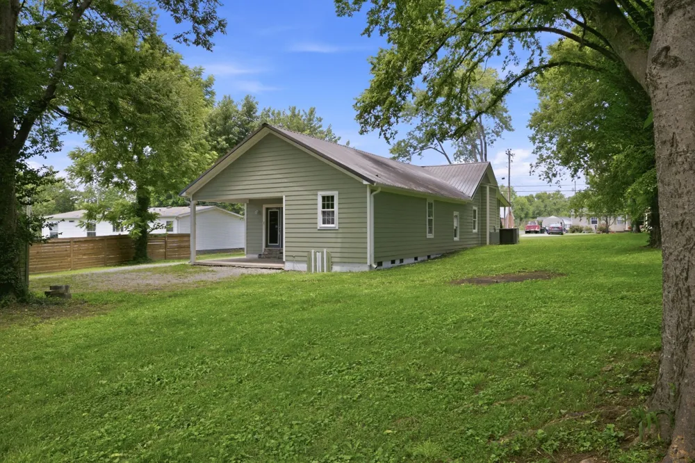 8361 Mount Joy Rd Mount Pleasant, TN 38474