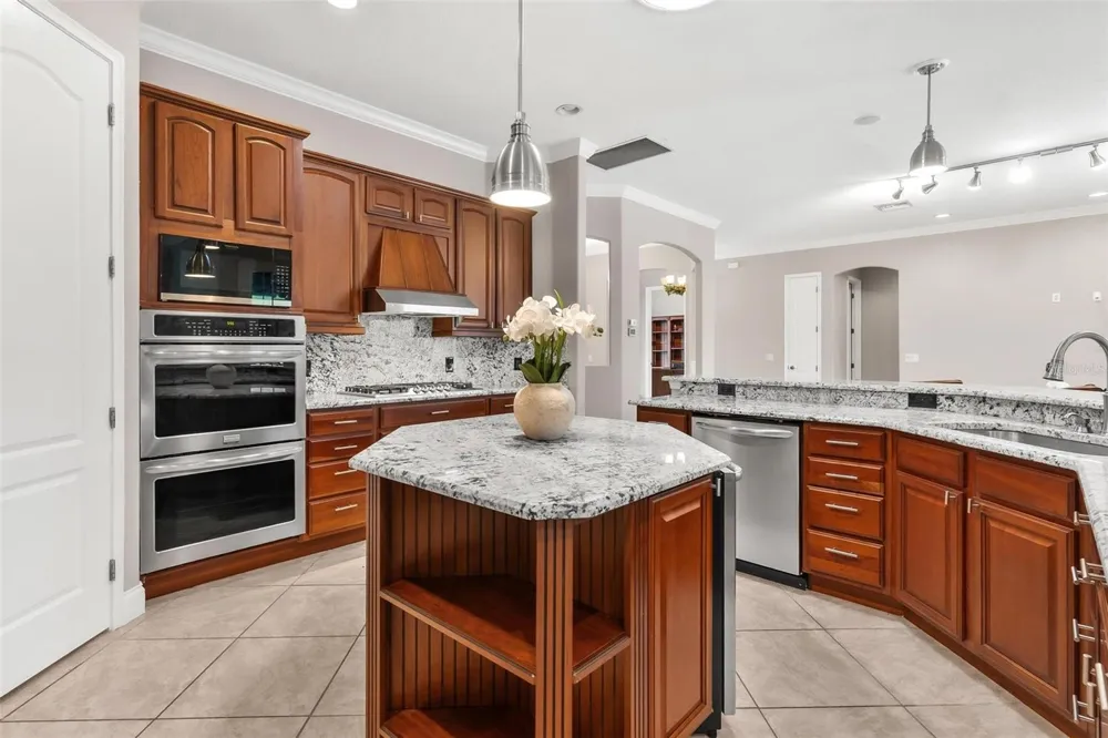 5506 CITATION COURT Lady Lake, FL 32159