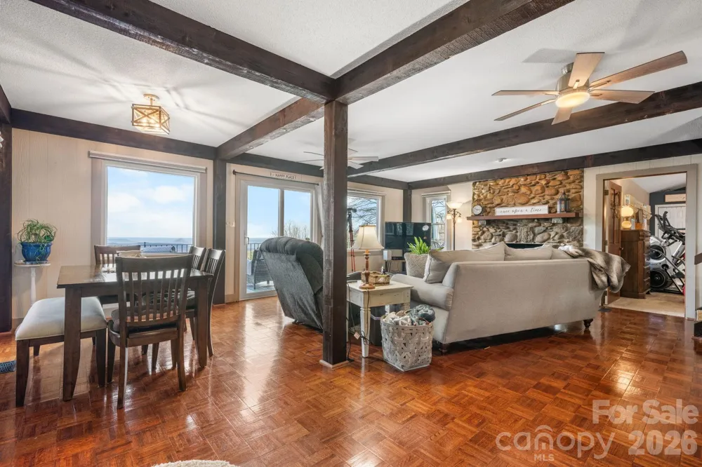 2184 Pine Mountain Drive Connelly Springs, NC 28612
