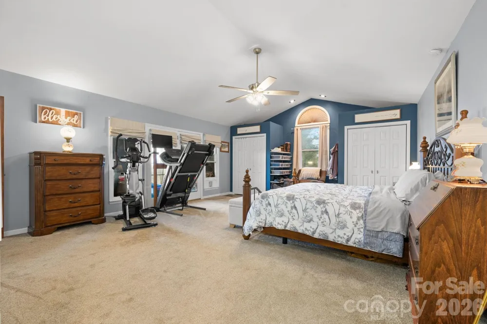 2184 Pine Mountain Drive Connelly Springs, NC 28612