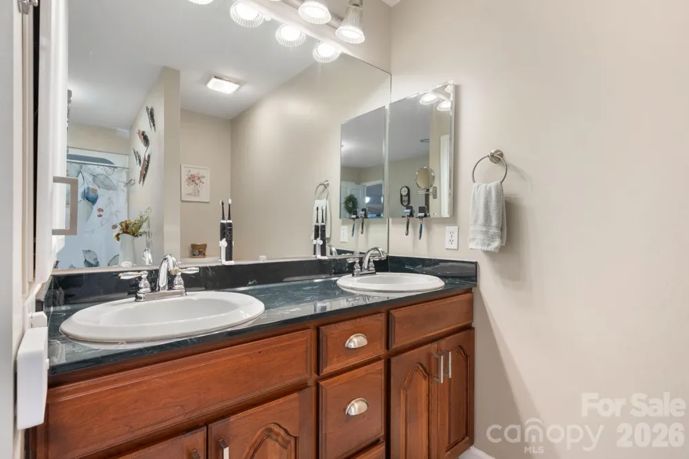 2184 Pine Mountain Drive Connelly Springs, NC 28612