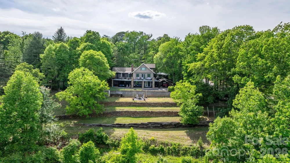2184 Pine Mountain Drive Connelly Springs, NC 28612