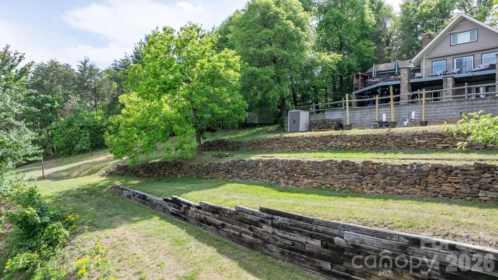 2184 Pine Mountain Drive Connelly Springs, NC 28612