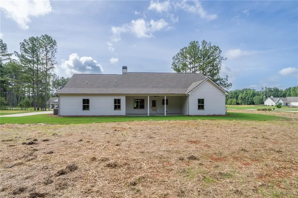 218 Woodfin Way Social Circle, GA 30025