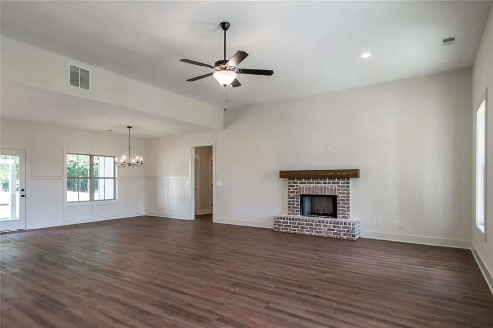 218 Woodfin Way Social Circle, GA 30025