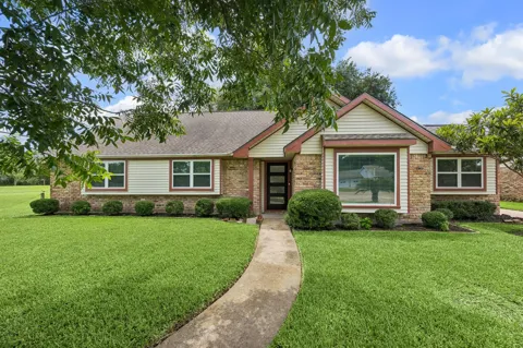 2503 Moss Hill Drive