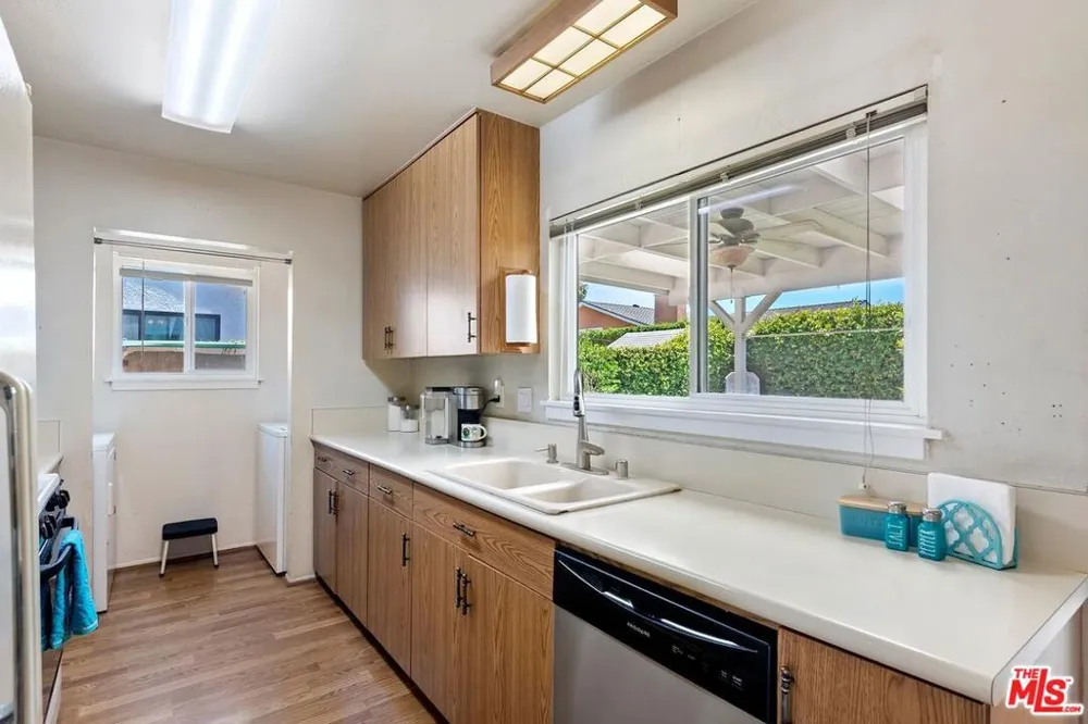 3632 Germain Street Camarillo, CA 93010