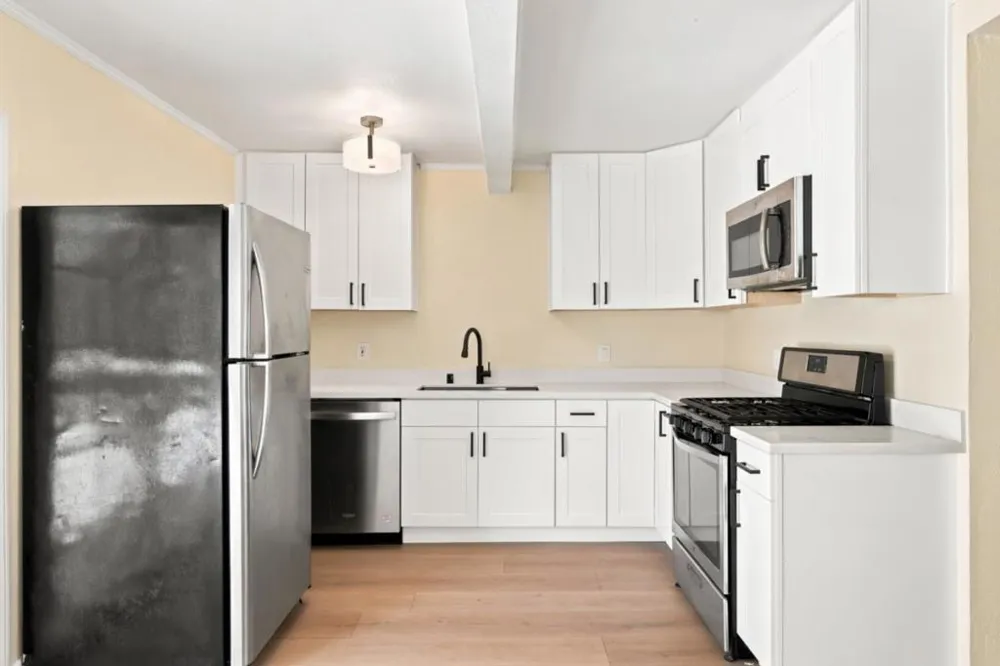 380 Montalvin Drive San Pablo, CA 94806