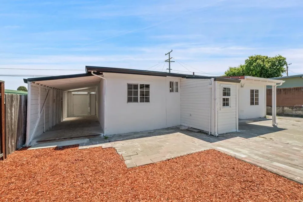 380 Montalvin Drive San Pablo, CA 94806