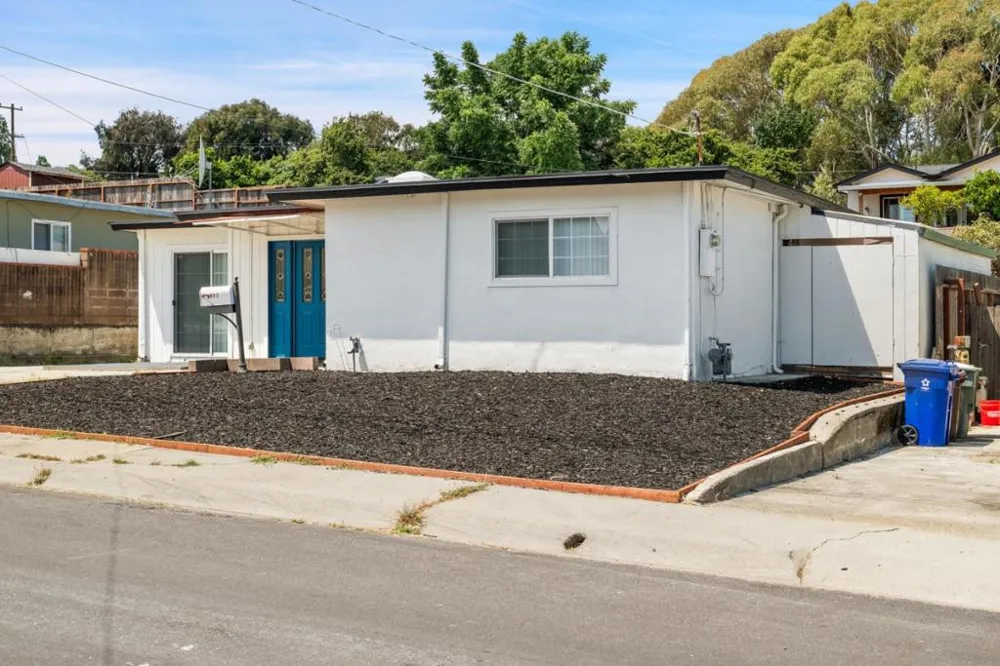 380 Montalvin Drive San Pablo, CA 94806