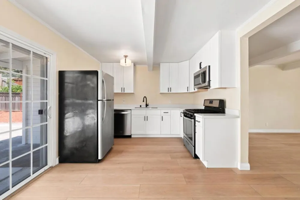 380 Montalvin Drive San Pablo, CA 94806