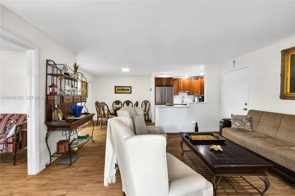 9999 Belfort Cir #101 Tamarac, FL 33321