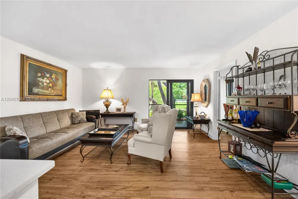 9999 Belfort Cir #101 Tamarac, FL 33321