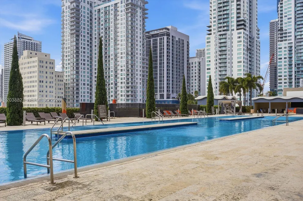 50 Biscayne Blvd #2510 Miami, FL 33132