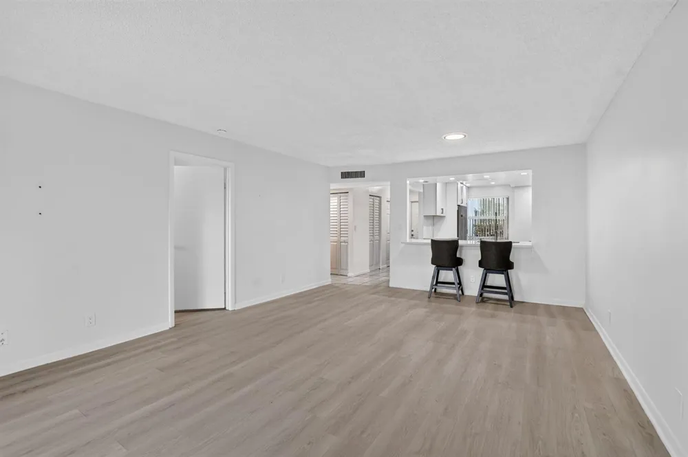 1700 NW 80th Avenue #104 Margate, FL 33063