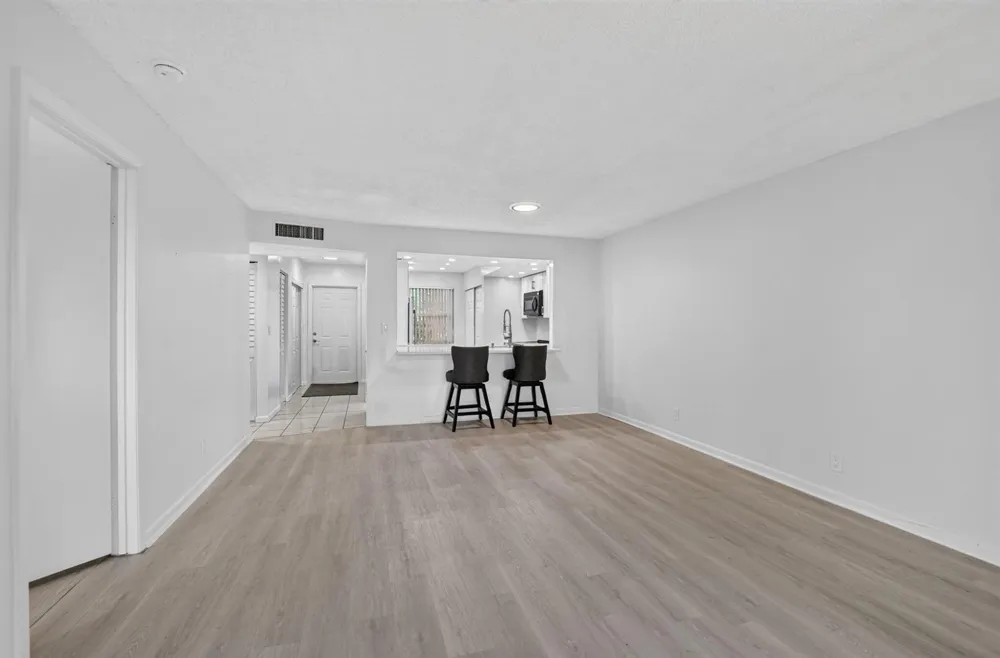 1700 NW 80th Avenue #104 Margate, FL 33063