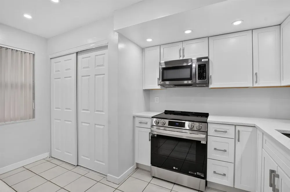 1700 NW 80th Avenue #104 Margate, FL 33063