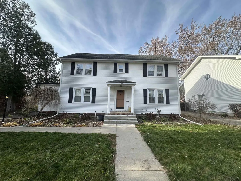 203 Ardussi Avenue Saginaw City, MI 48602