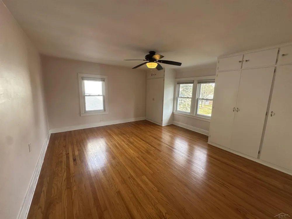 203 Ardussi Avenue Saginaw City, MI 48602