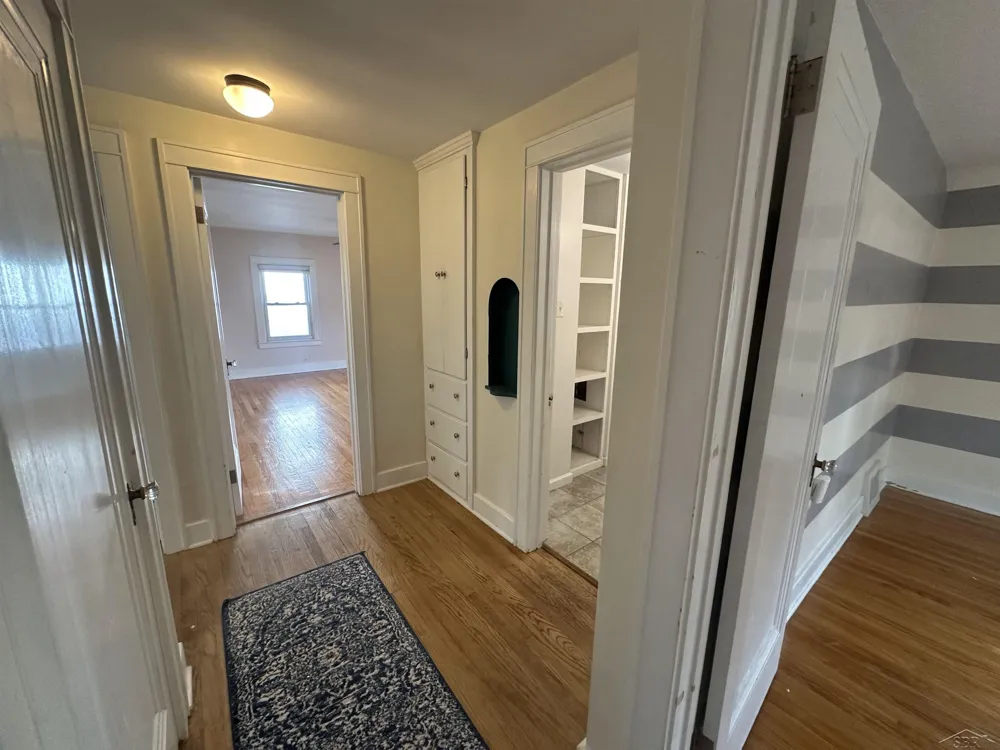 203 Ardussi Avenue Saginaw City, MI 48602