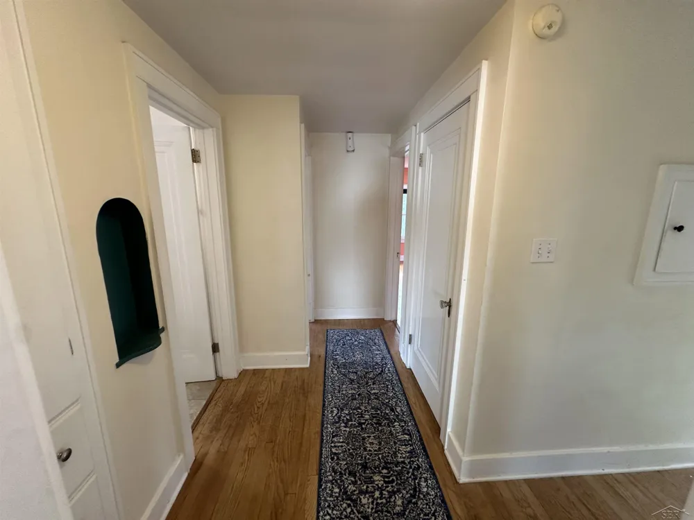 203 Ardussi Avenue Saginaw City, MI 48602