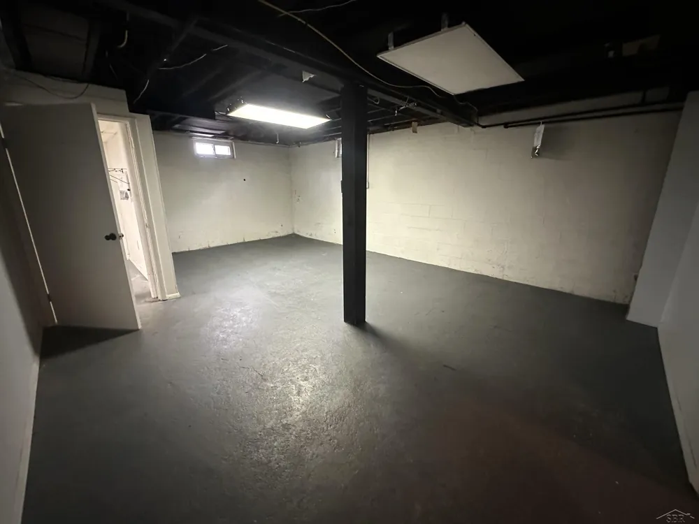 203 Ardussi Avenue Saginaw City, MI 48602