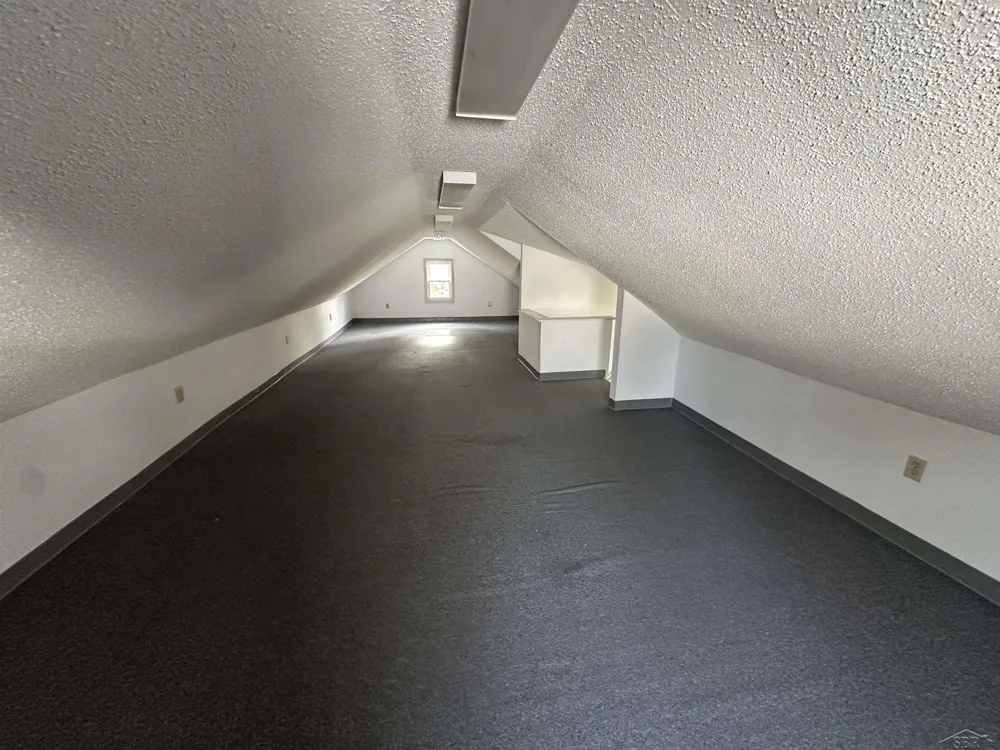 203 Ardussi Avenue Saginaw City, MI 48602