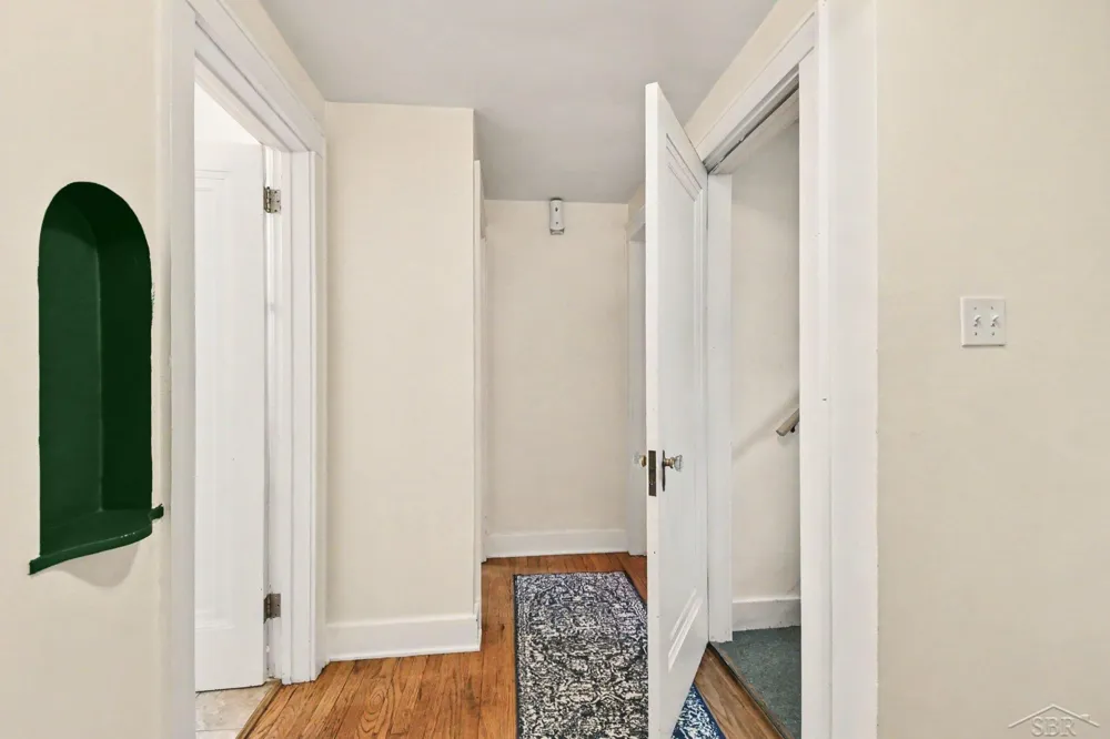 203 Ardussi Avenue Saginaw City, MI 48602
