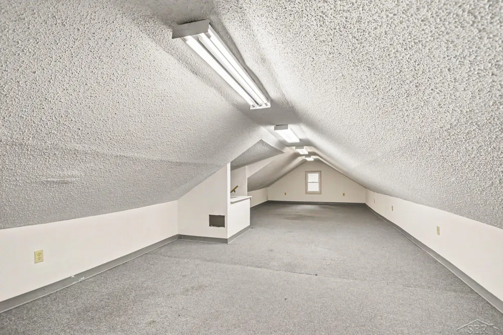 203 Ardussi Avenue Saginaw City, MI 48602