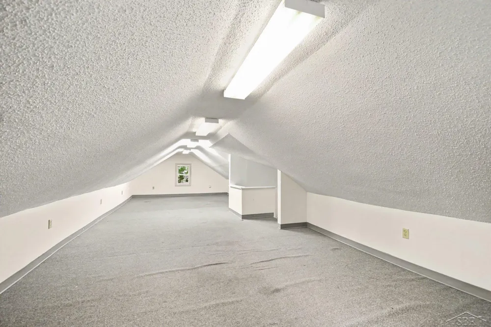 203 Ardussi Avenue Saginaw City, MI 48602