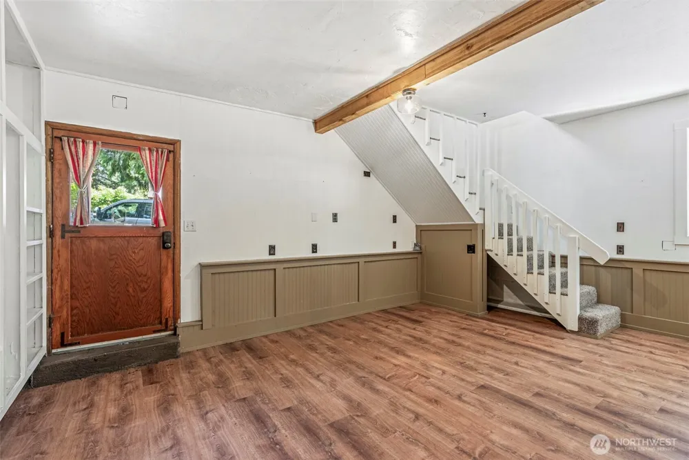 1701 Tower Road Castle Rock, WA 98611