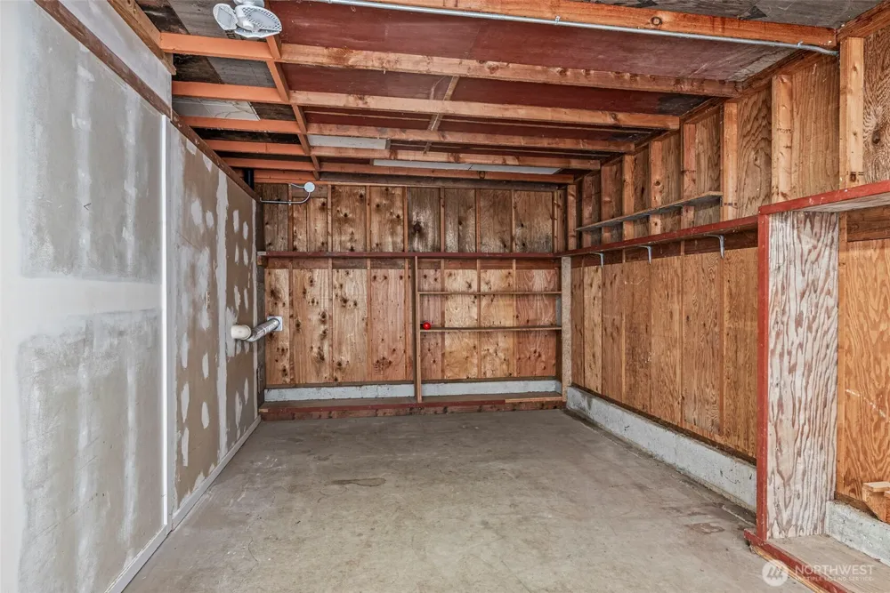 1701 Tower Road Castle Rock, WA 98611