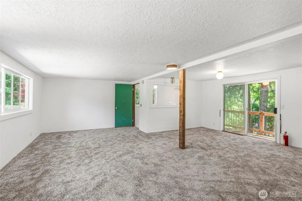 1701 Tower Road Castle Rock, WA 98611