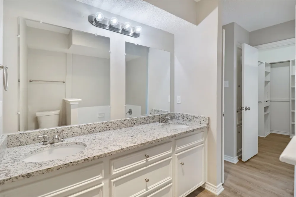 2179 Southern Place #A Carrollton, TX 75006