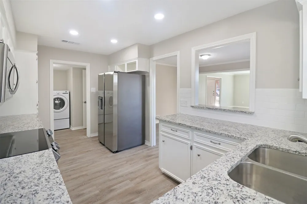2179 Southern Place #A Carrollton, TX 75006