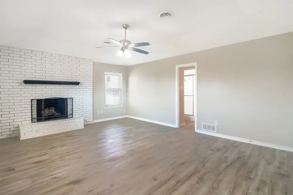 2179 Southern Place #A Carrollton, TX 75006