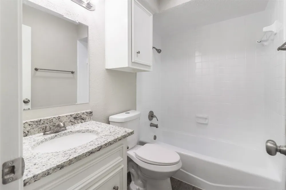 2179 Southern Place #A Carrollton, TX 75006