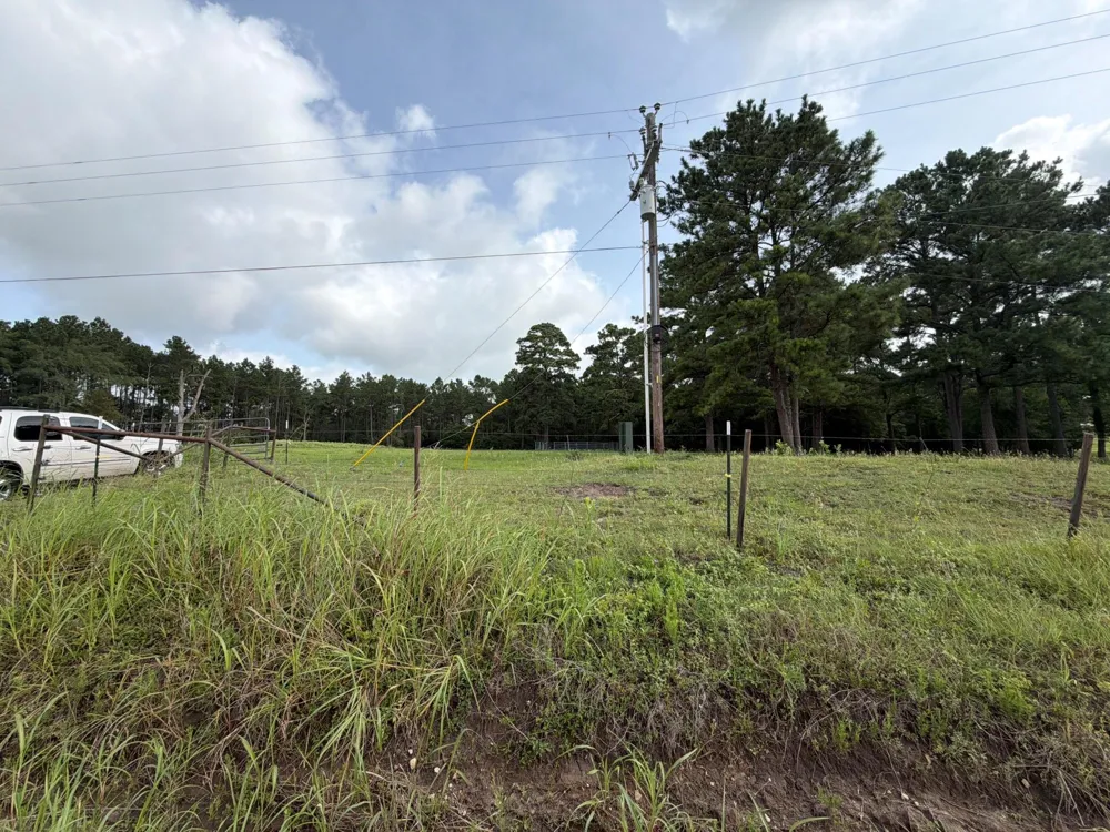6779 County Road 215 Anderson, TX 77830