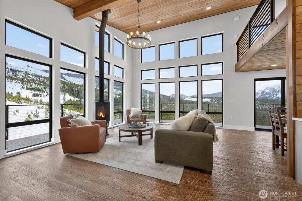 2 Coulter Creek Road Lake Wenatchee, WA 98826