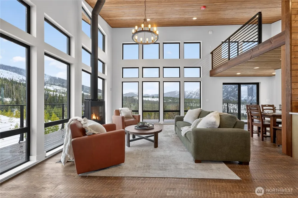 2 Coulter Creek Road Lake Wenatchee, WA 98826