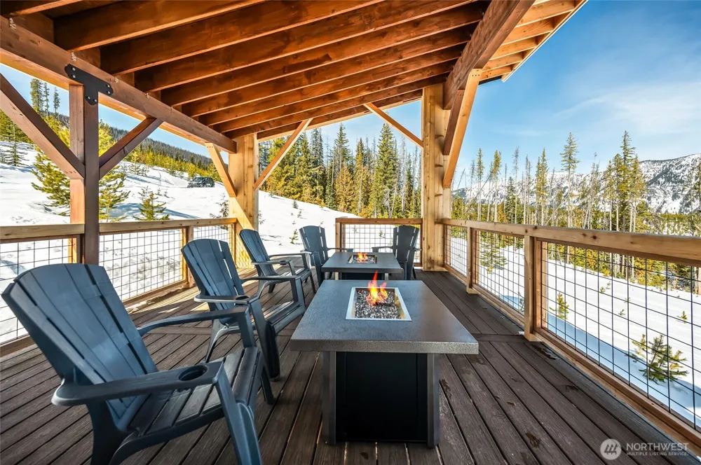 2 Coulter Creek Road Lake Wenatchee, WA 98826