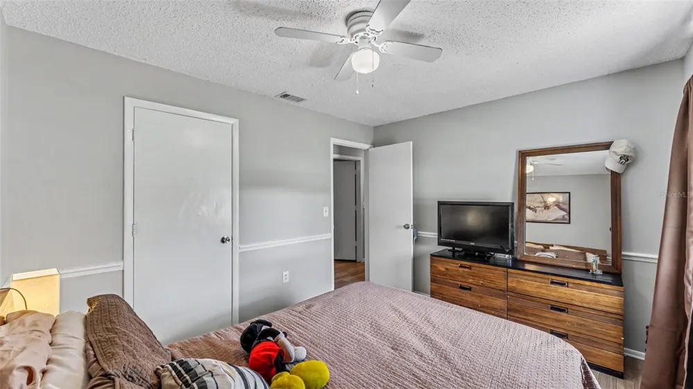 1309 CINNAMON WAY W Lakeland, FL 33801