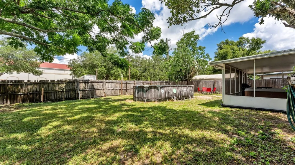 1309 CINNAMON WAY W Lakeland, FL 33801