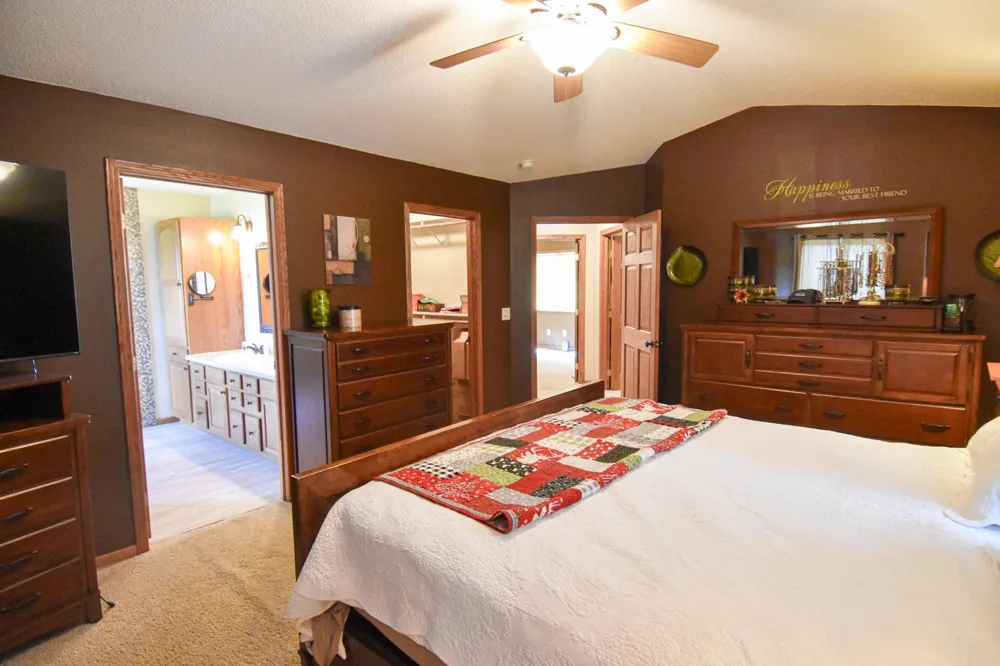 506 E Bakke Avenue Newfolden, MN 56738