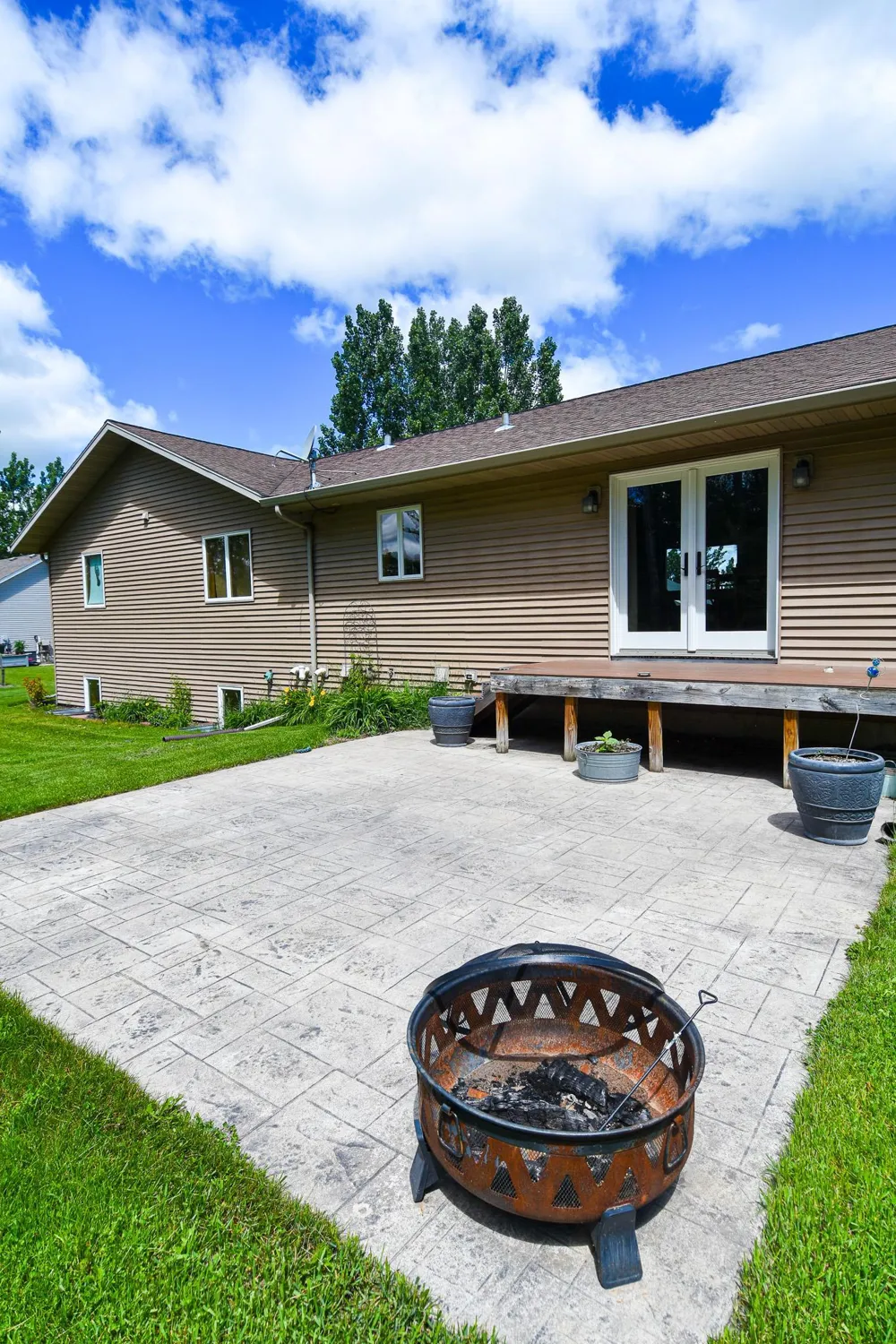 506 E Bakke Avenue Newfolden, MN 56738